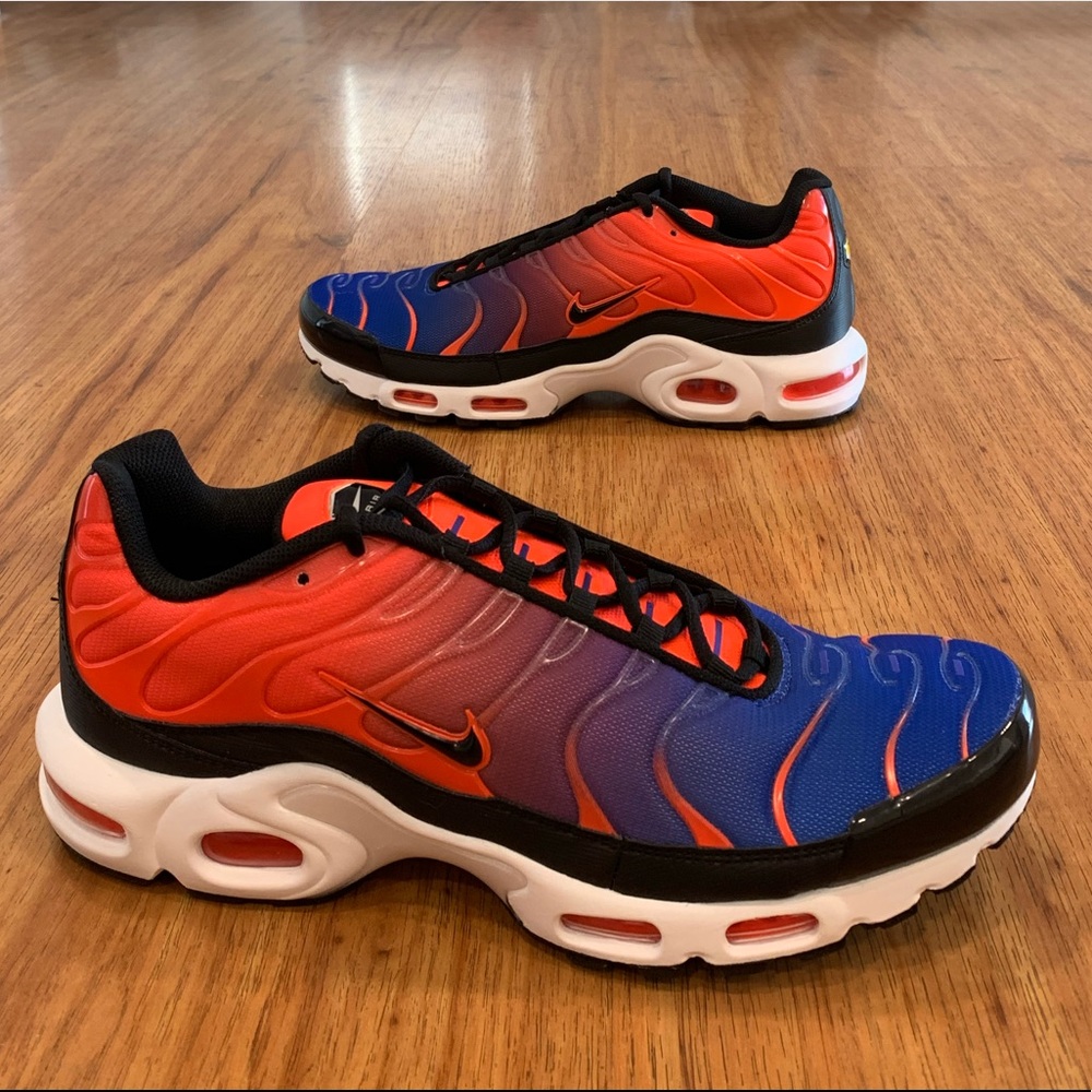 Air Max Plus Crimson Gradient 11.5 852630-800